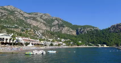 투룬수에서 수영하기